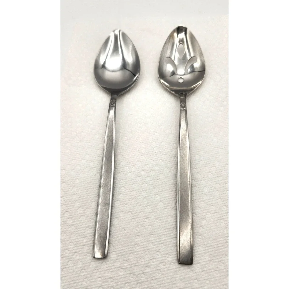 Oneida 1881 Rogers Melissa Serving Slotted Spoon Lot of 2 Stainless Flatware VTG